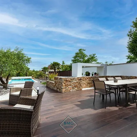 Villa Luxury Near Disneyland Bmyguest