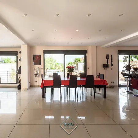 Luxury Near Disneyland Bmyguest Villa Gouvernes